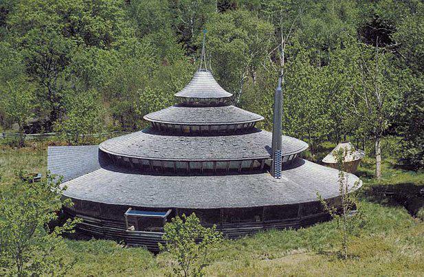 nice-yurt-homes-with-the-yurt-shown-in-the-three-photos-on-this-page-is-bill-s-home-in.jpg