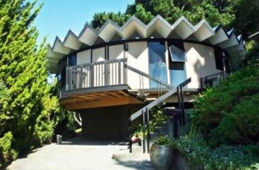 Round Mid-Century Ultra Modern Home designed by Leon Meyer in 1967 on Massive View Lot1.jpg